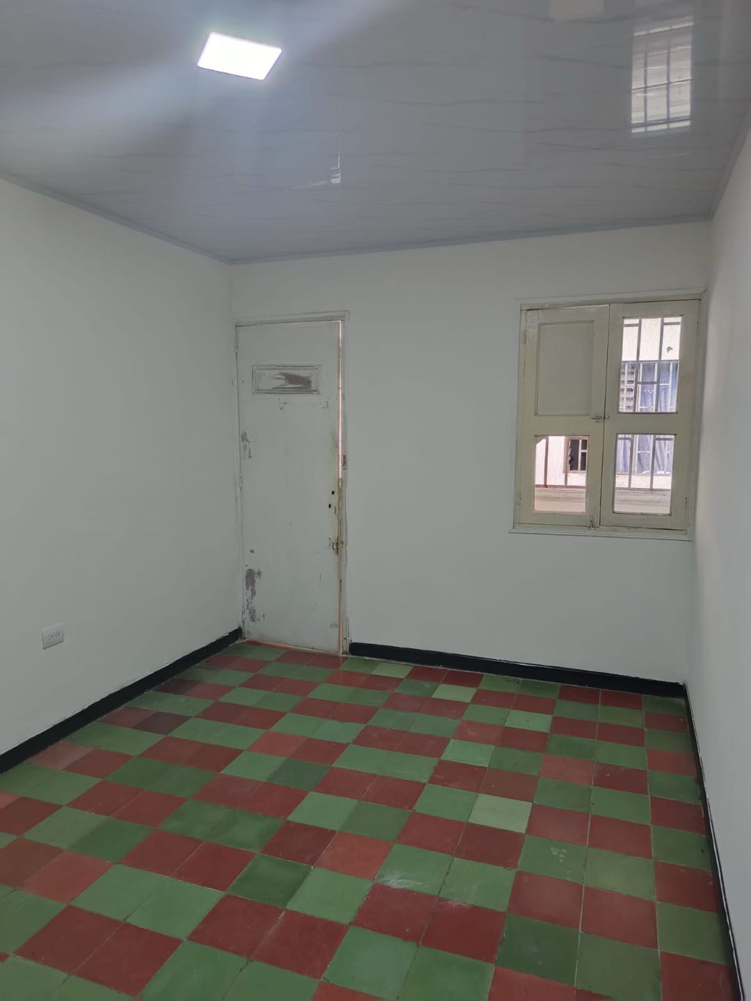 VENDO APARTAMENTO AMPLIO EN EL CENTRO – 90 m² — foto 4 de 18