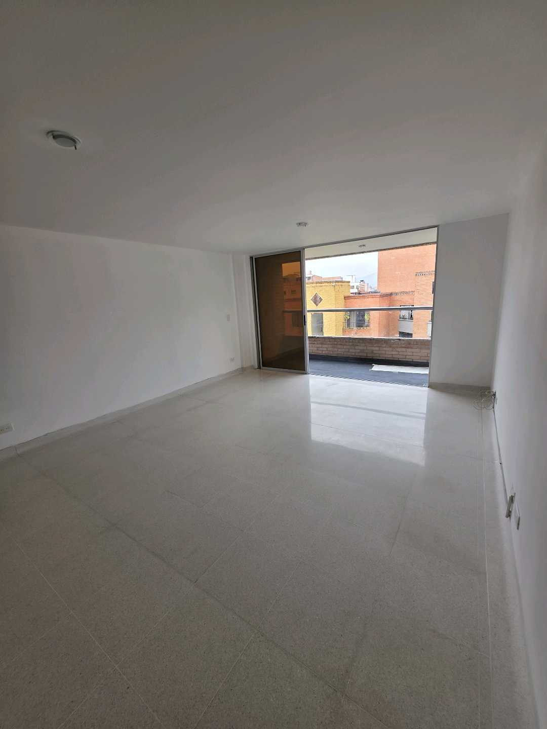 Vendo apartamento duplex calasanz