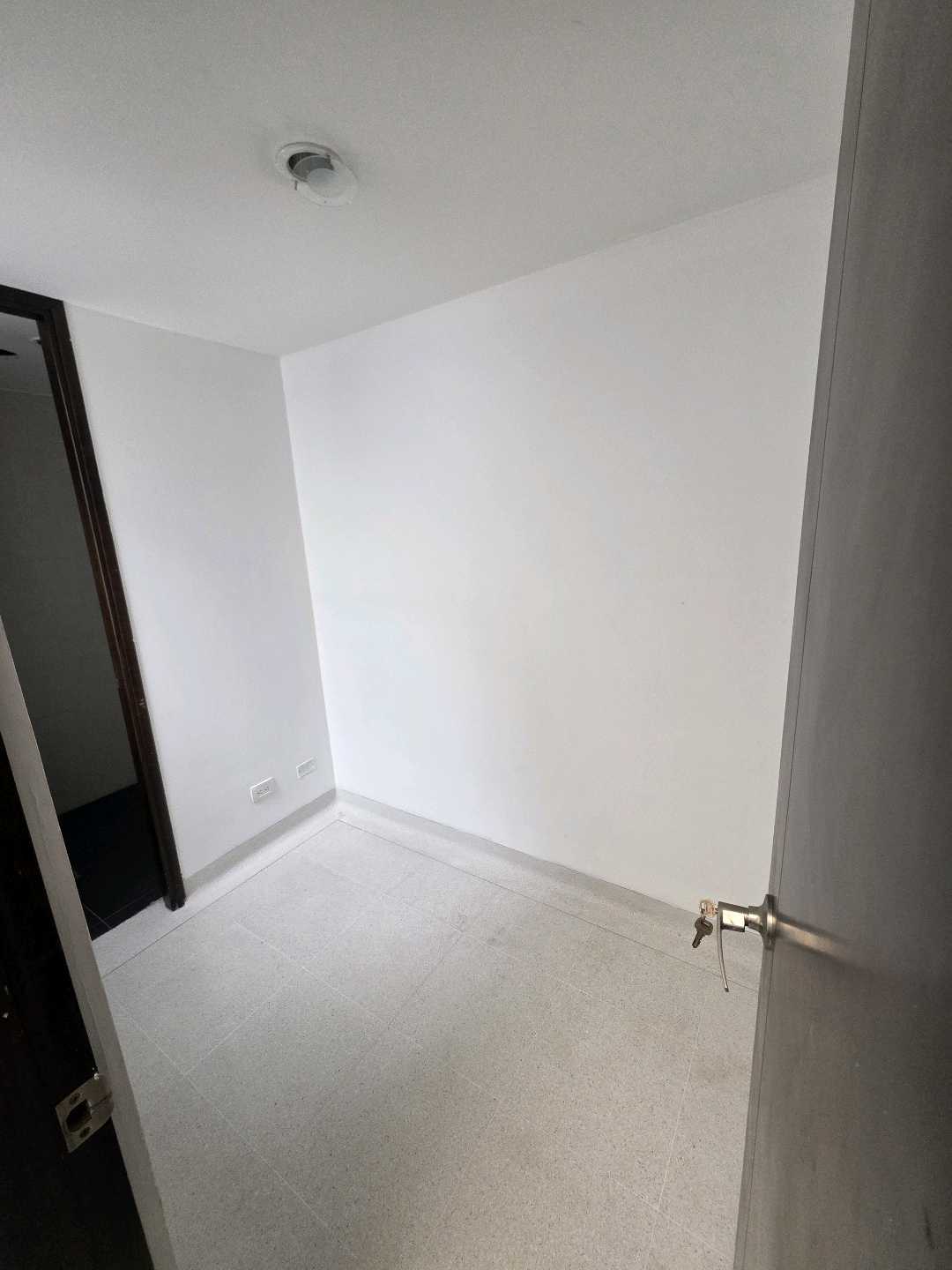 Vendo apartamento duplex calasanz