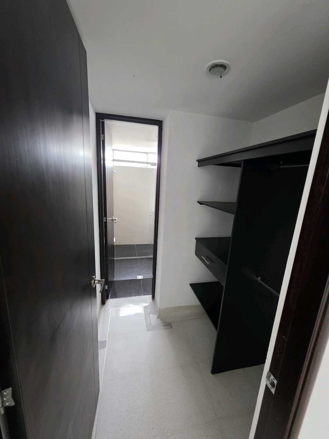 Vendo apartamento duplex calasanz