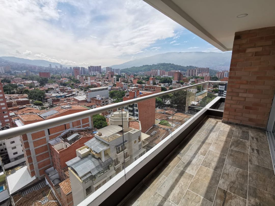 VENDO APARTAMENTO EN CALASANZ