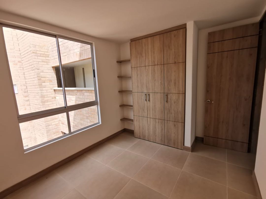 VENDO APARTAMENTO EN CALASANZ