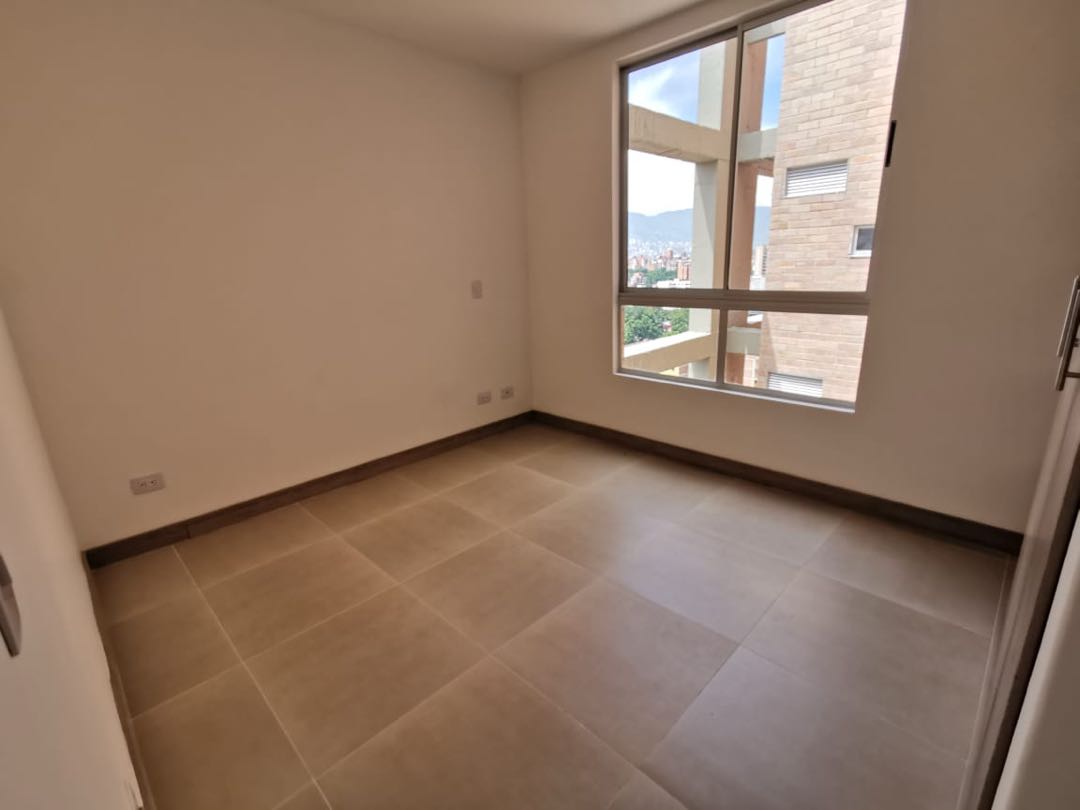 VENDO APARTAMENTO EN CALASANZ