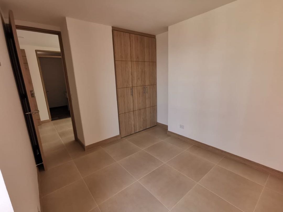 VENDO APARTAMENTO EN CALASANZ