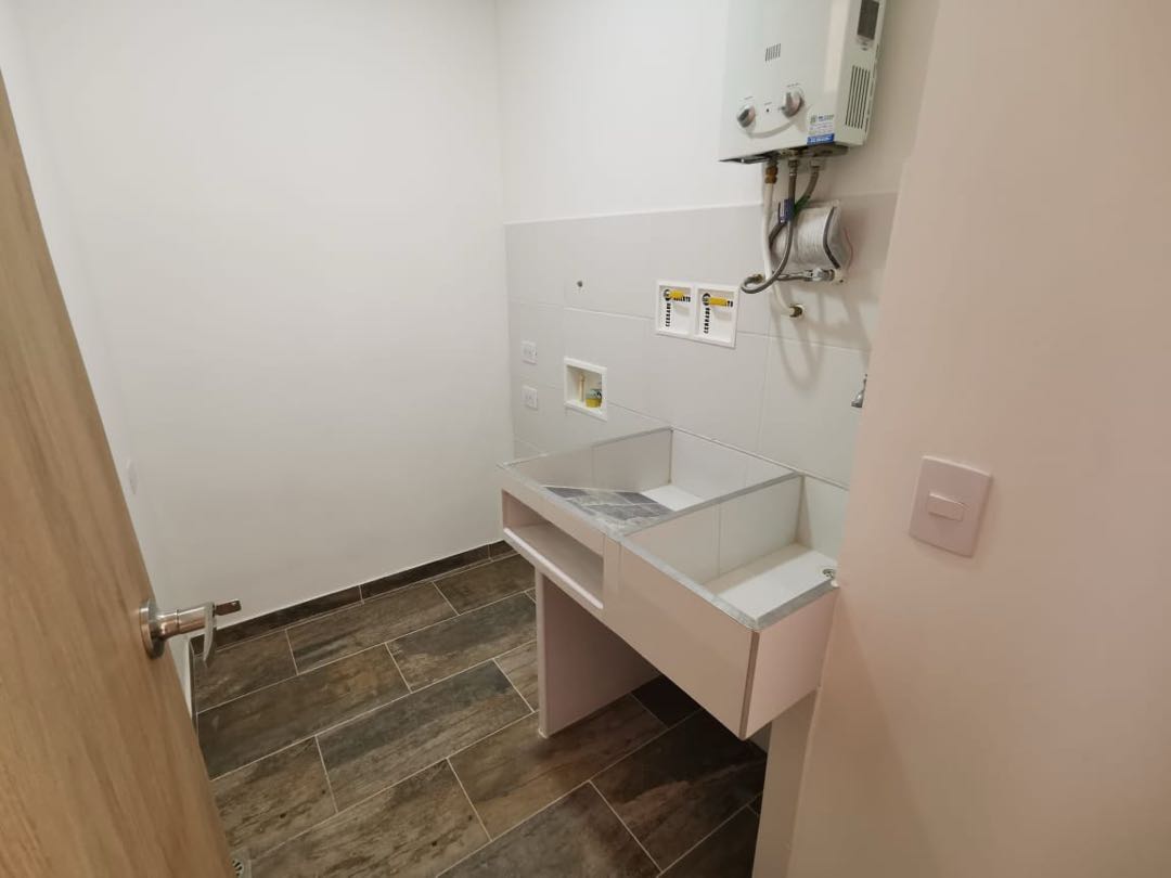 VENDO APARTAMENTO EN CALASANZ