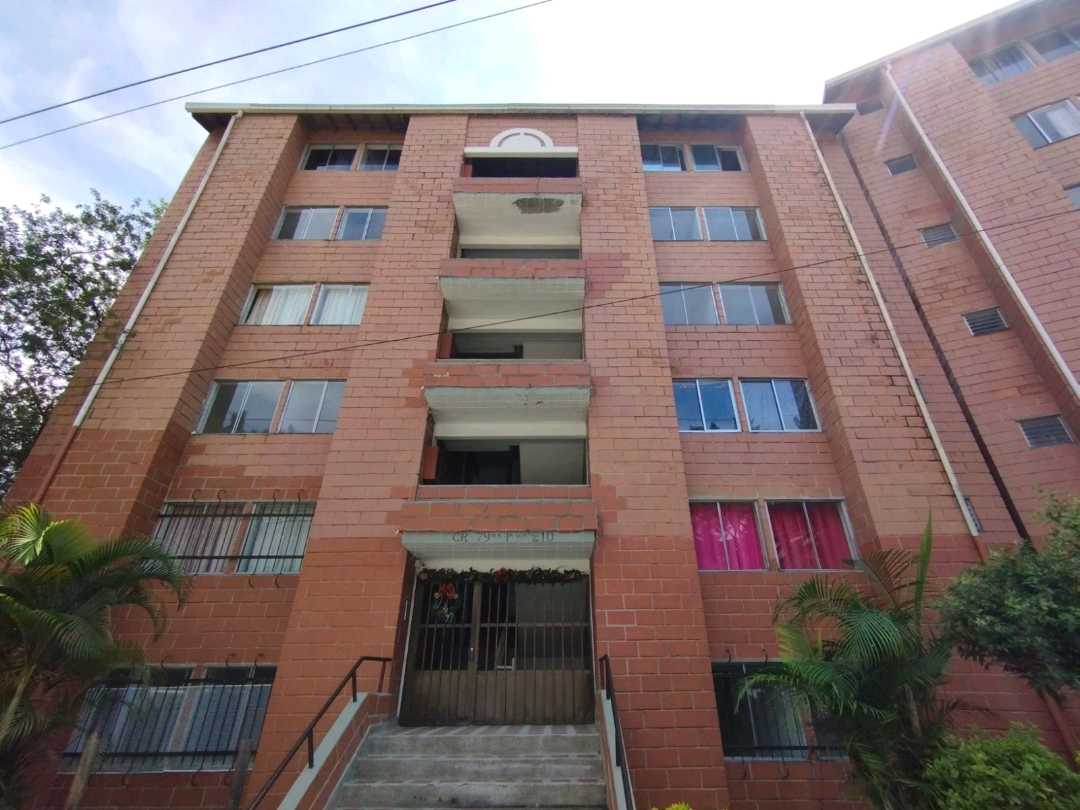 Vendo apartamento en cerros del rodeo