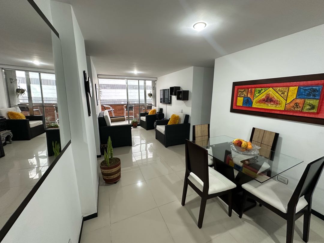 Vendo Apartamento en Ciudad del Río,  Balcón Amplio en Unidad Completa — foto 2 de 19