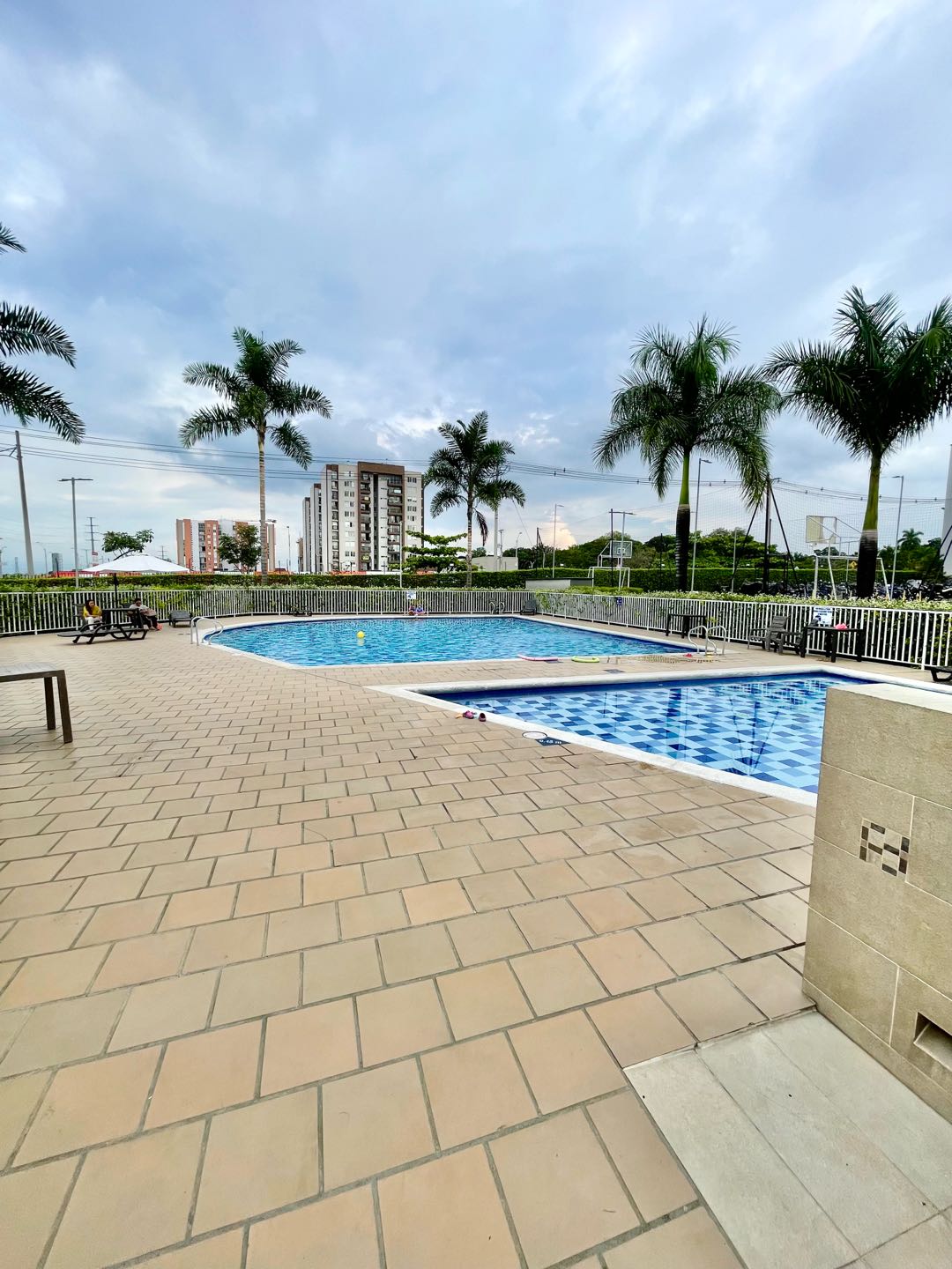 VENDO APARTAMENTO EN CIUDAD PACÍFICA 59m2