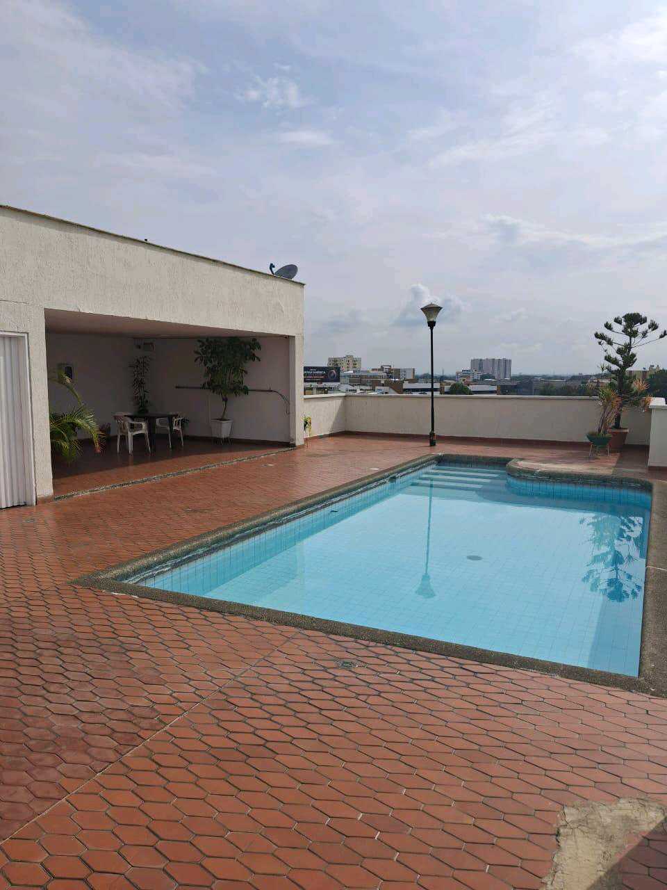 Vendo apartamento en el Barrio El Limonar, Edificio Ibiza