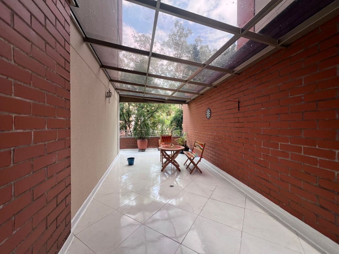 Vendo Apartamento en el poblado (La frontera)  Medellín