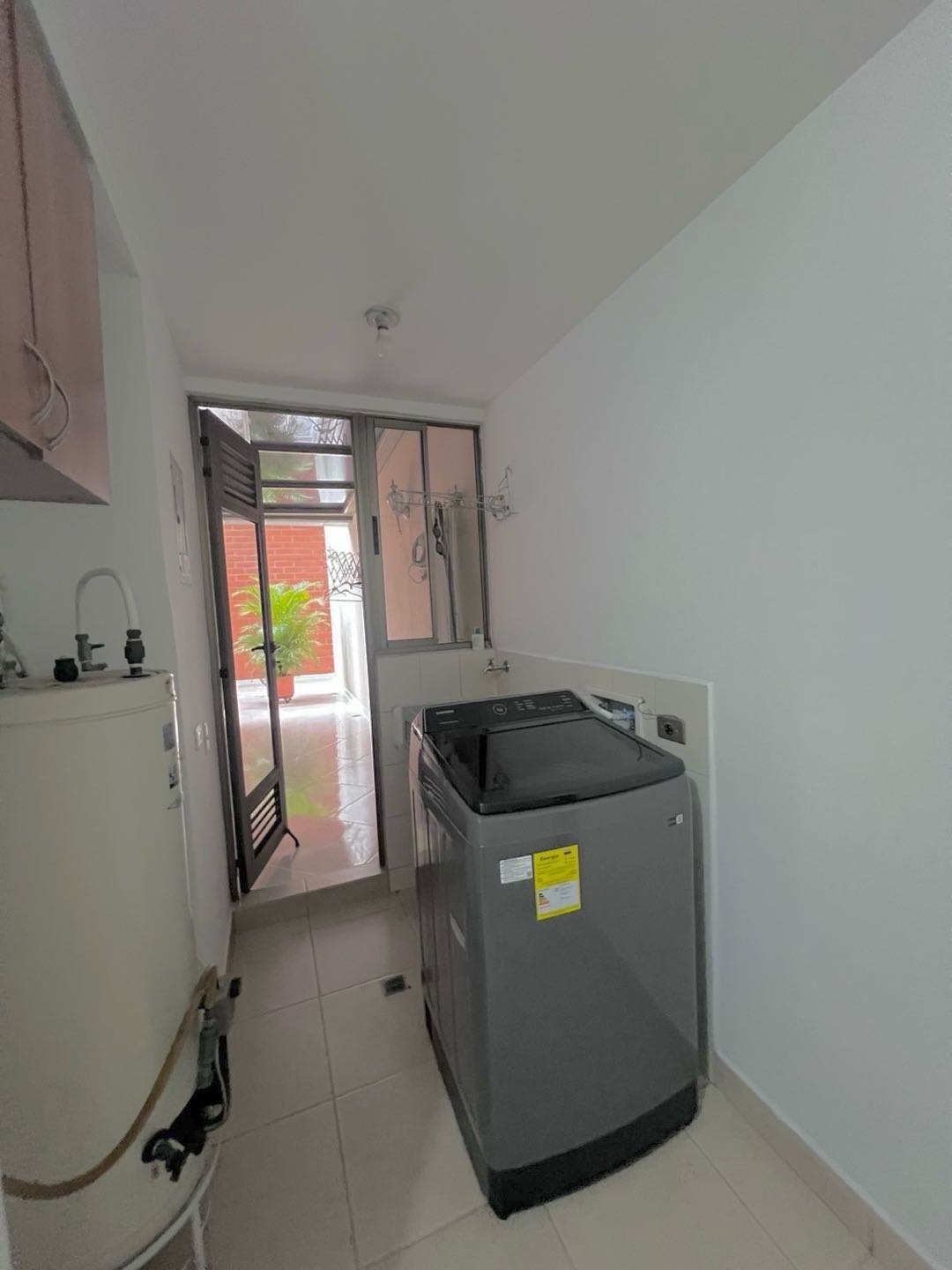 Vendo Apartamento en el poblado (La frontera)  Medellín