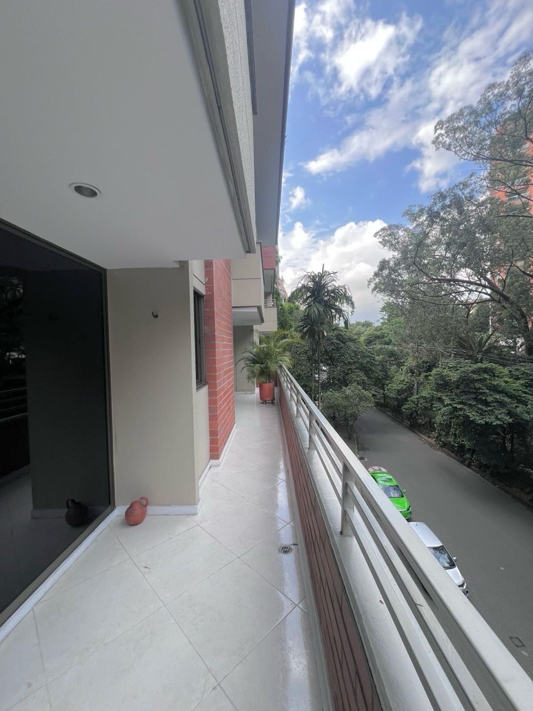 Vendo Apartamento en el poblado (La frontera)  Medellín