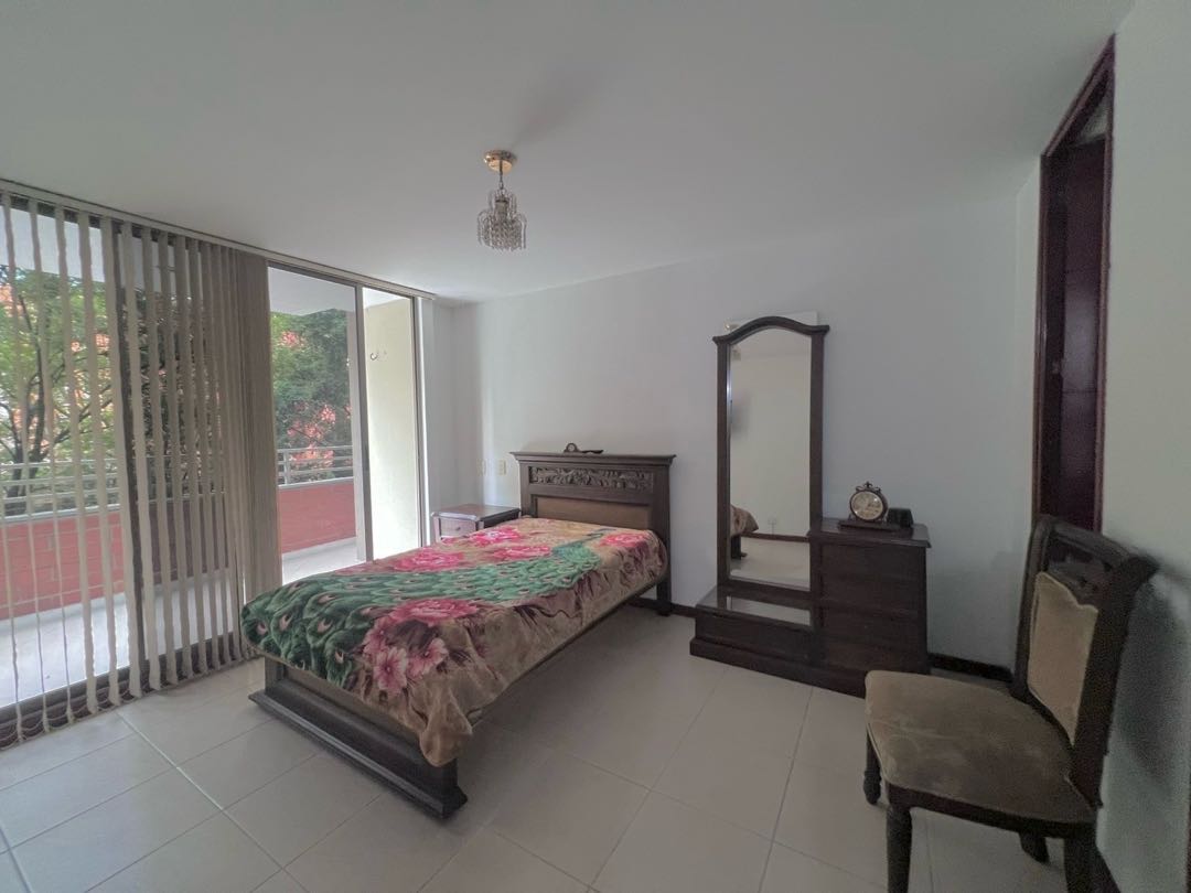 Vendo Apartamento en el poblado (La frontera)  Medellín