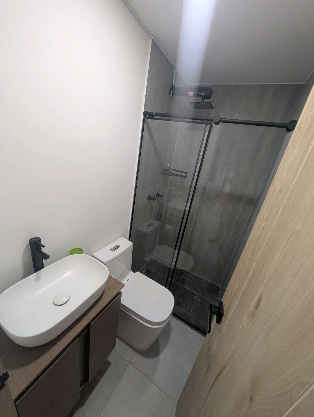 Vendo apartamento en la america