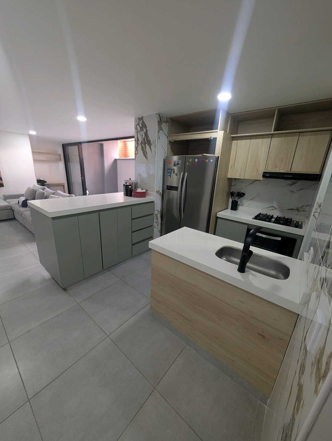 Vendo apartamento en la america