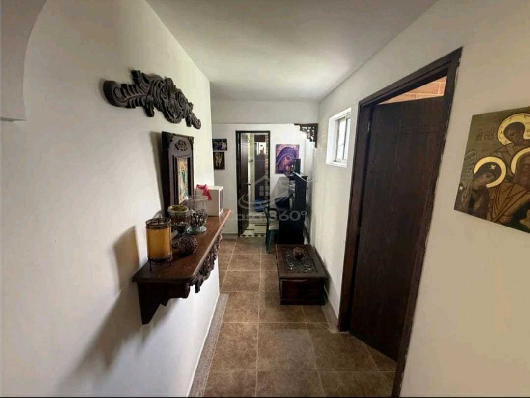 Vendo apartamento en la milagrosa
