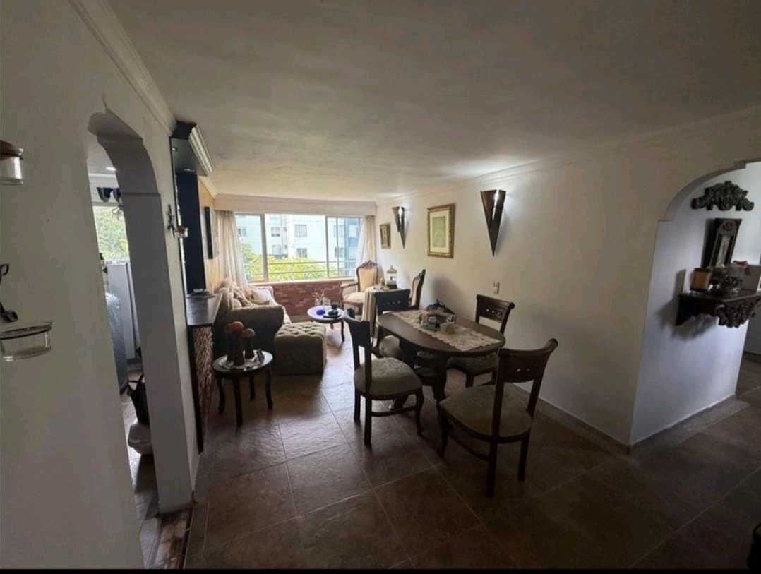 Vendo apartamento en la milagrosa