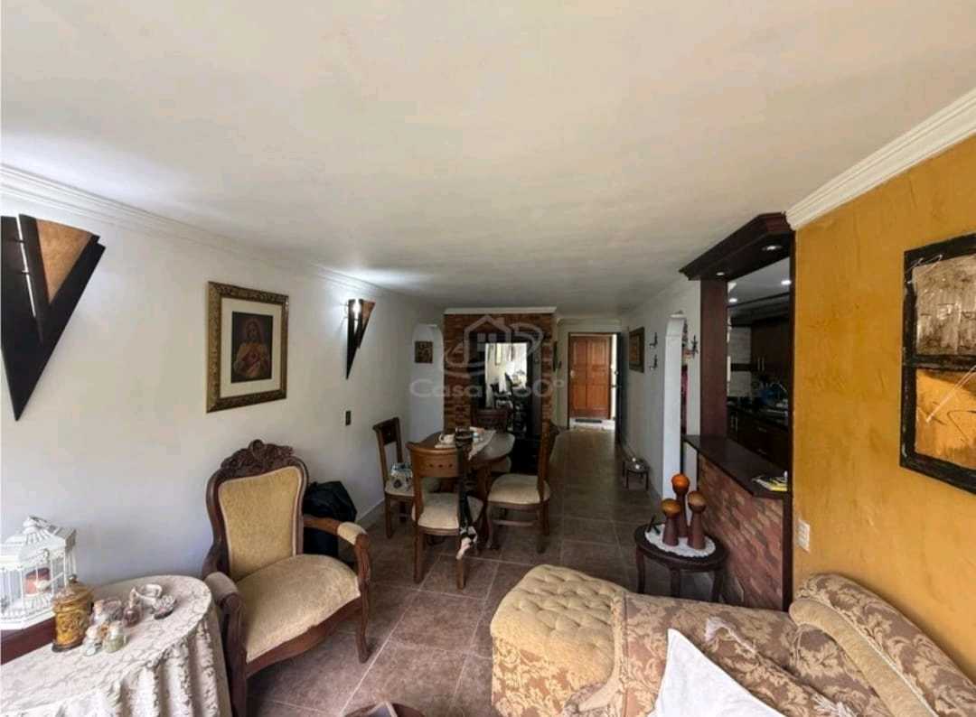 Vendo apartamento en la milagrosa