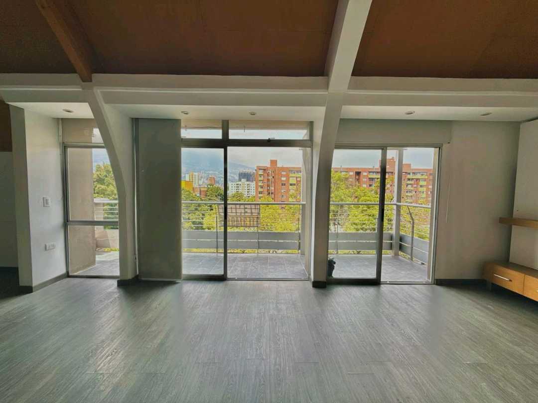 Vendo apartamento en laureles