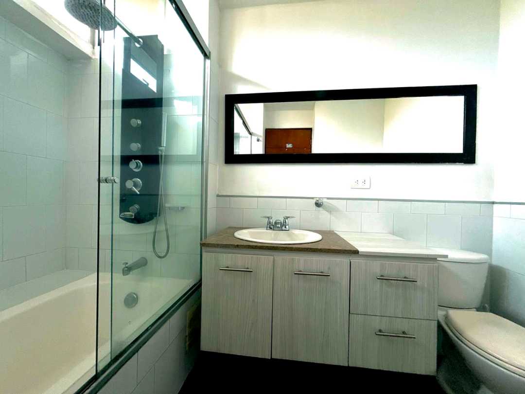 Vendo apartamento en laureles