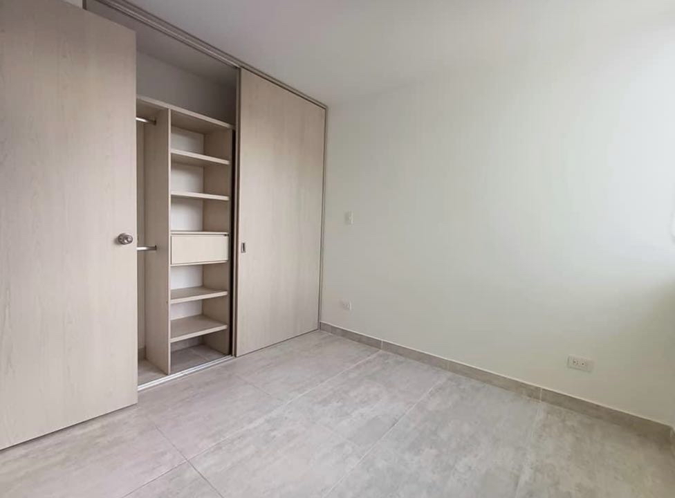 Imagen de VENDO APARTAMENTO EN TORRES DE SAN MATEO PEREIRA