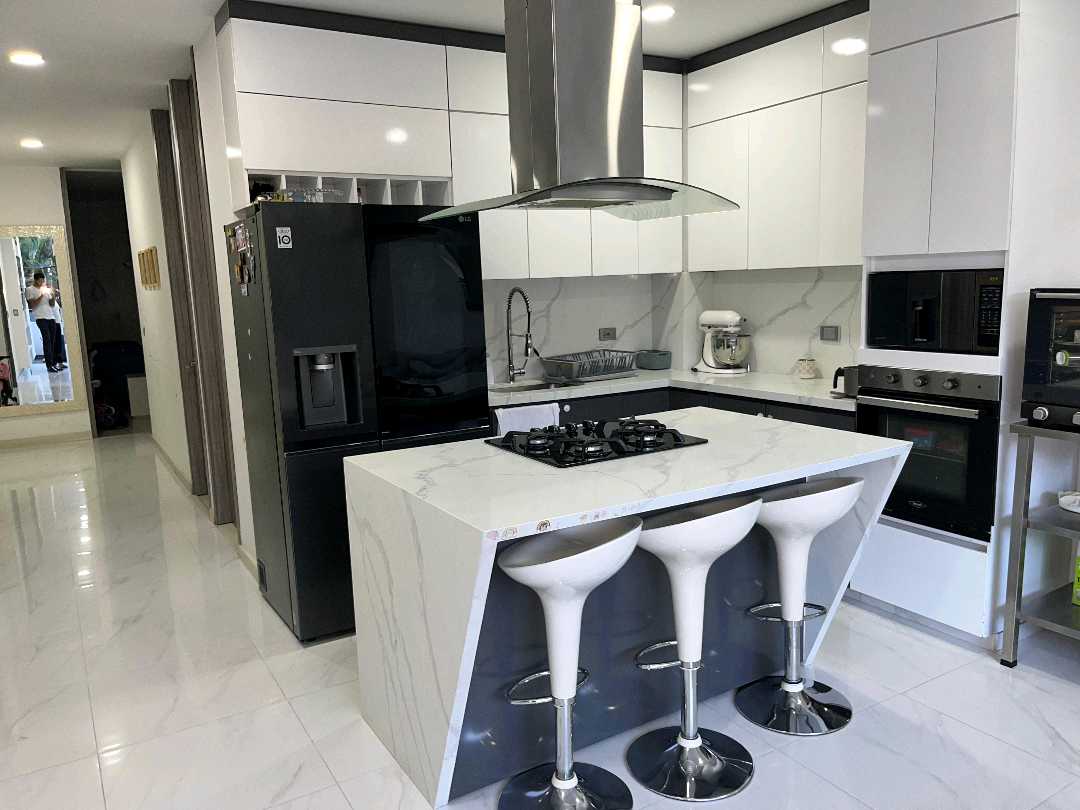 Vendo apartamento guayabal (cristo rey)