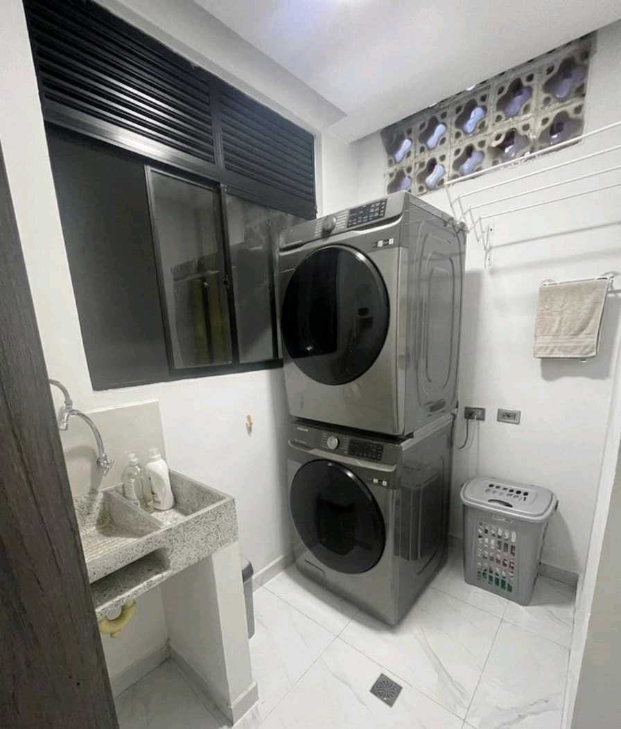 Vendo apartamento guayabal (cristo rey)