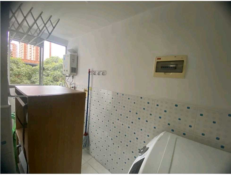 Vendo apartamento laureles
