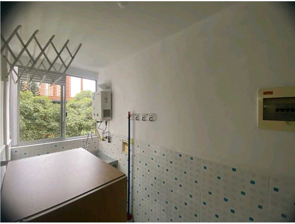 Vendo apartamento laureles