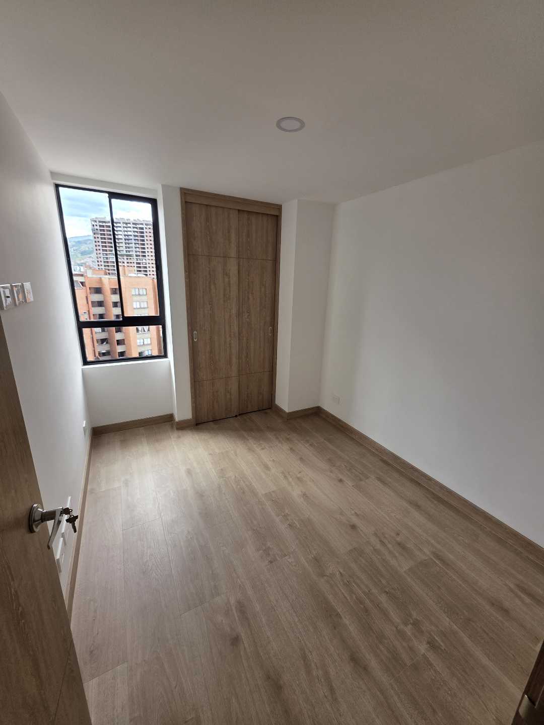 Vendo apartamento laureles