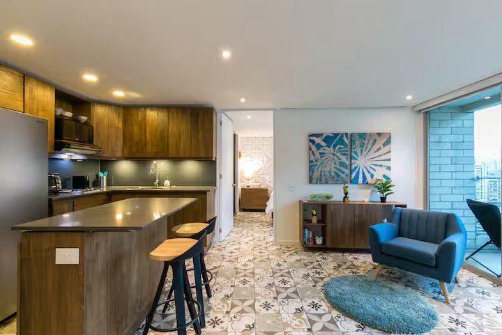 Vendo apartamento oviedo el poblado Medellín