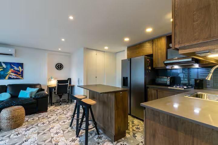 Vendo apartamento oviedo el poblado Medellín