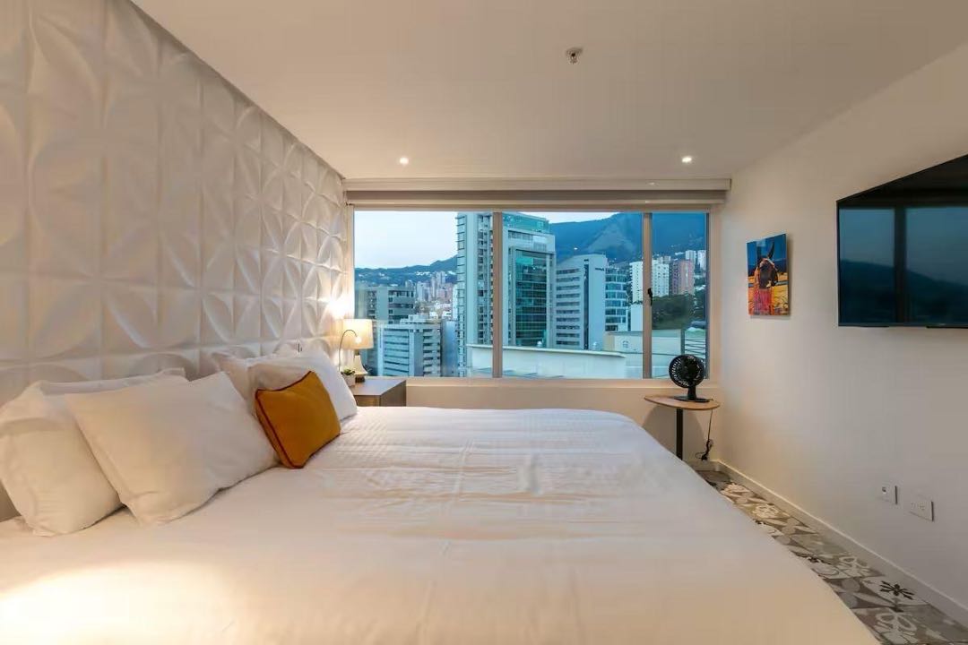 Vendo apartamento oviedo el poblado Medellín