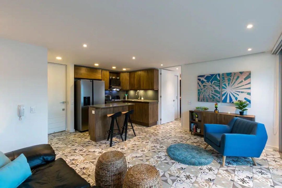 Vendo apartamento oviedo el poblado Medellín