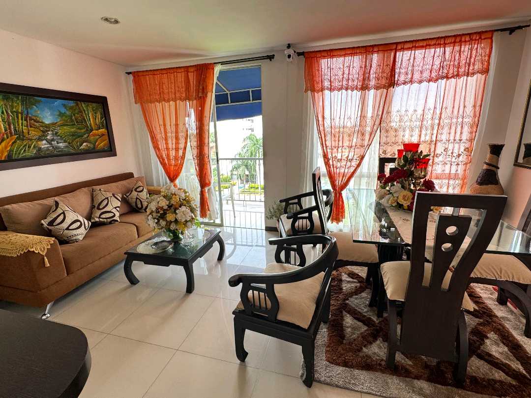 VENDO APTO VALLE DEL LILI PISO 5TO C/A