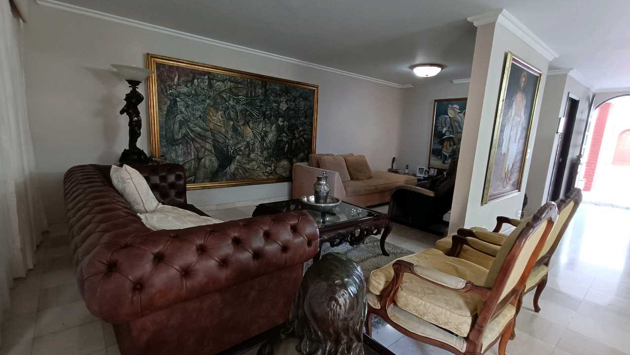 VENDO CASA EN CONDOMINIO 2 PISOS  CIUDAD JARDIN CALI W9718275 ISA-P