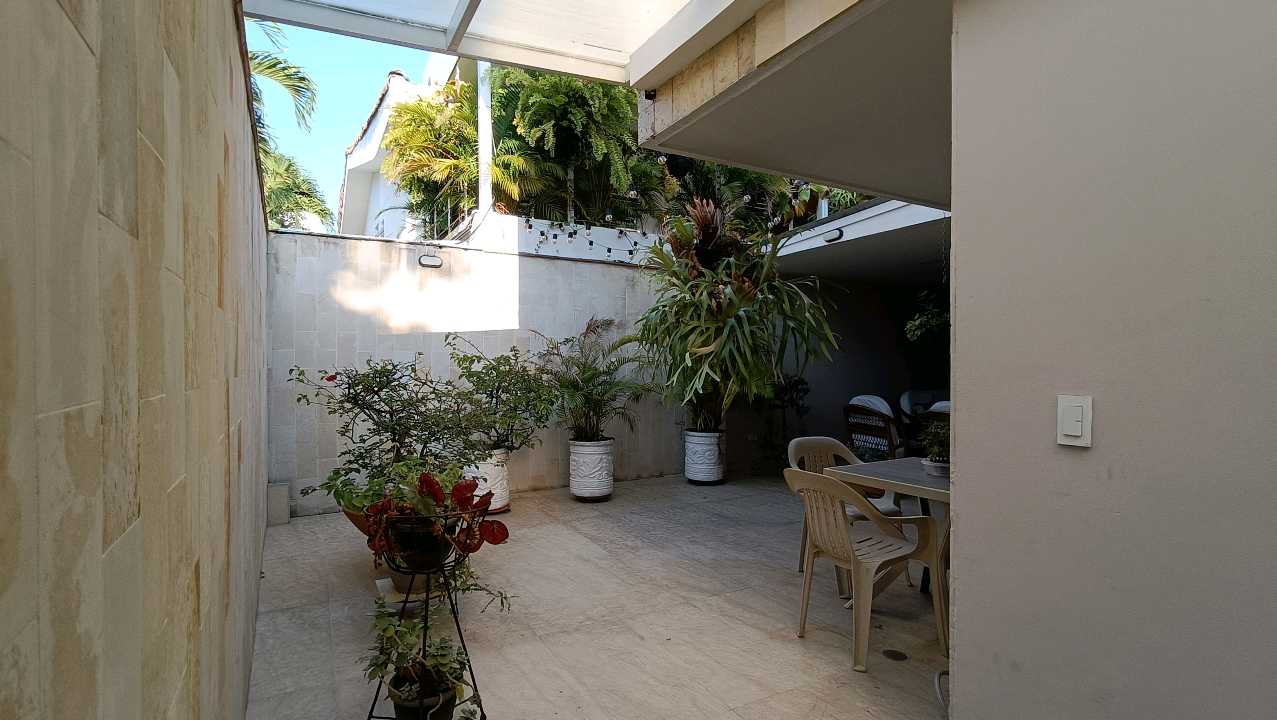 VENDO CASA EN CONDOMINIO 2 PISOS  CIUDAD JARDIN CALI W9718275 ISA-P