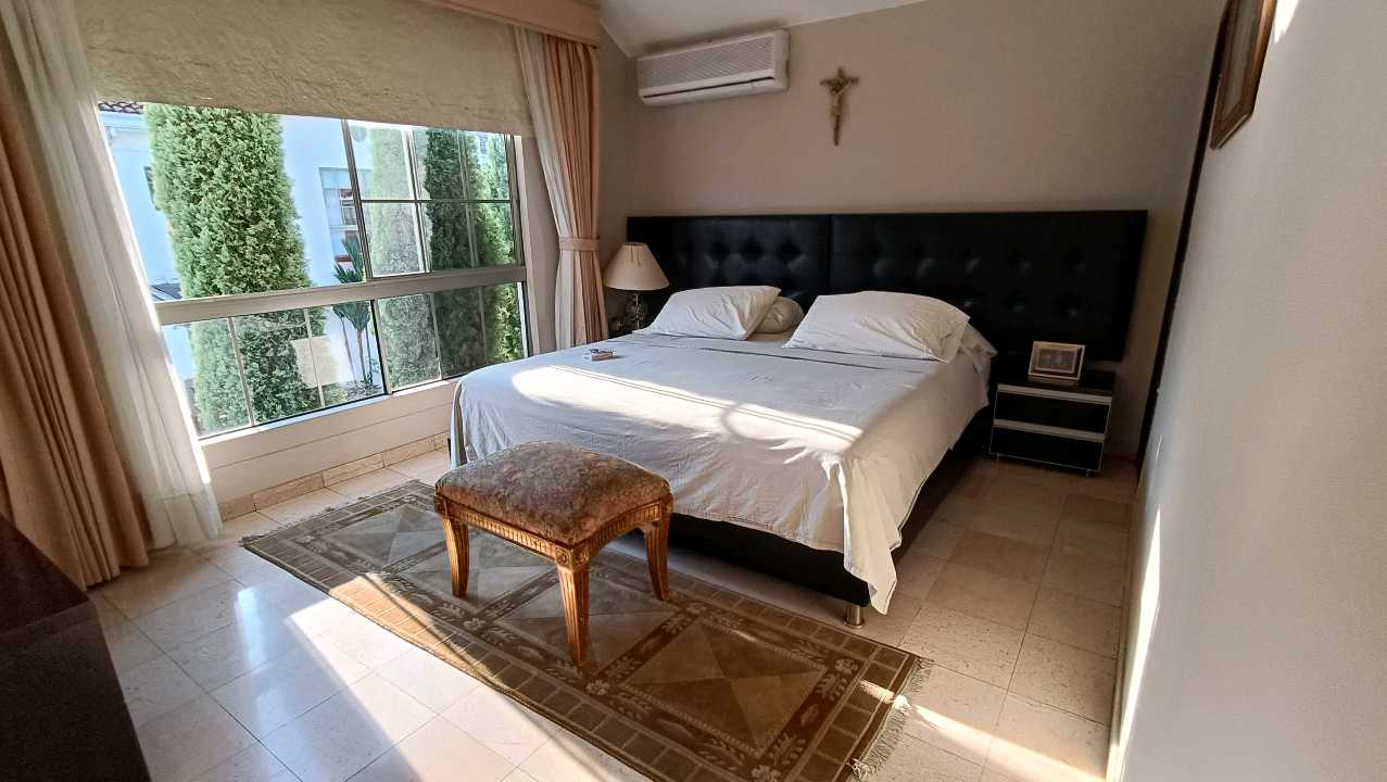VENDO CASA EN CONDOMINIO 2 PISOS  CIUDAD JARDIN CALI W9718275 ISA-P