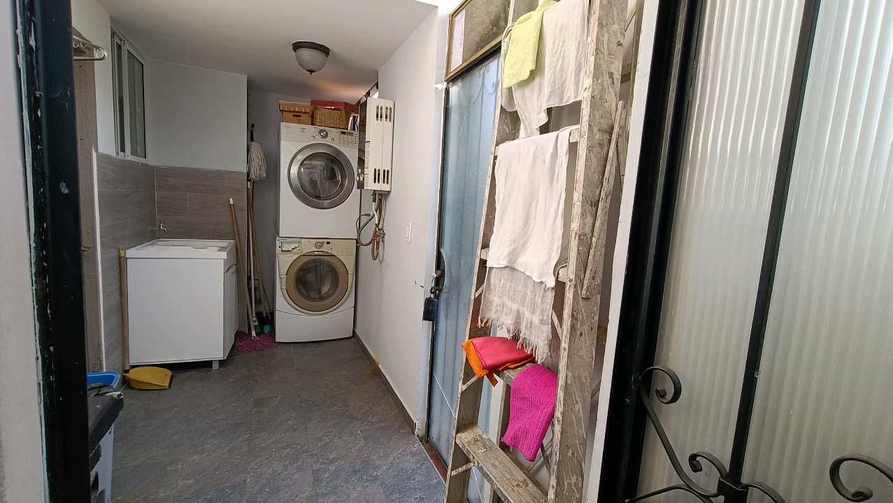 VENDO CASA EN CONDOMINIO 2 PISOS  CIUDAD JARDIN CALI W9718275 ISA-P