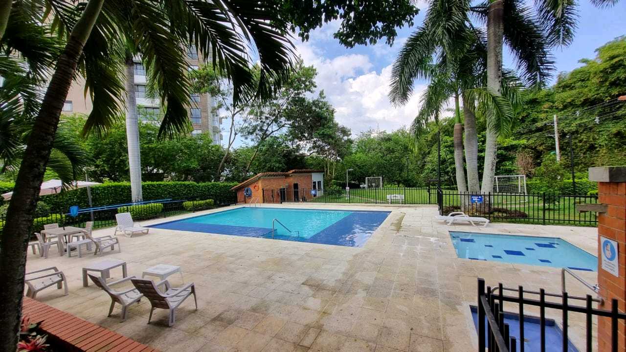 VENDO CASA EN CONDOMINIO FARALLONES DE PANCE  W9686137 ISA-L