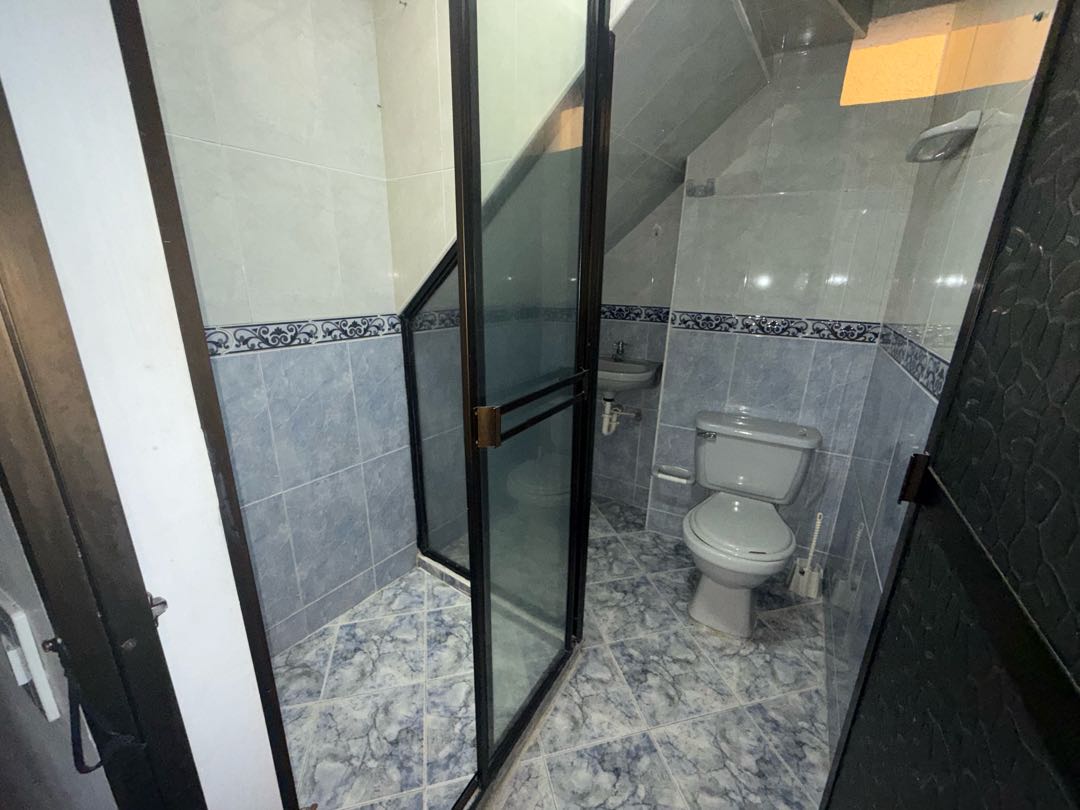 VENDO CASA EN FLORESTA LA PRADERA