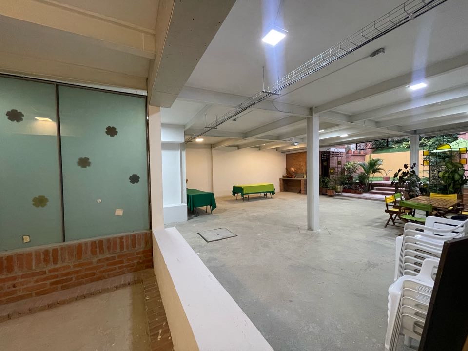 SE VENDE PROPIEDAD EN SANTA TERESITA OESTE DE CALI