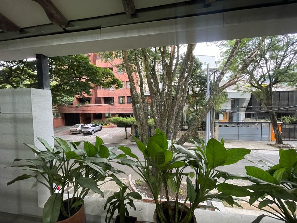 SE VENDE PROPIEDAD EN SANTA TERESITA OESTE DE CALI