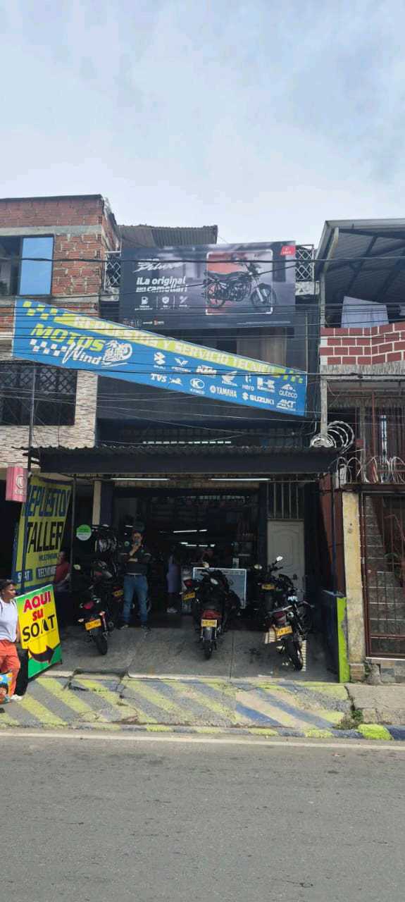 Vendo casa trifamiliar Comercial en el Barrio La gran colombia