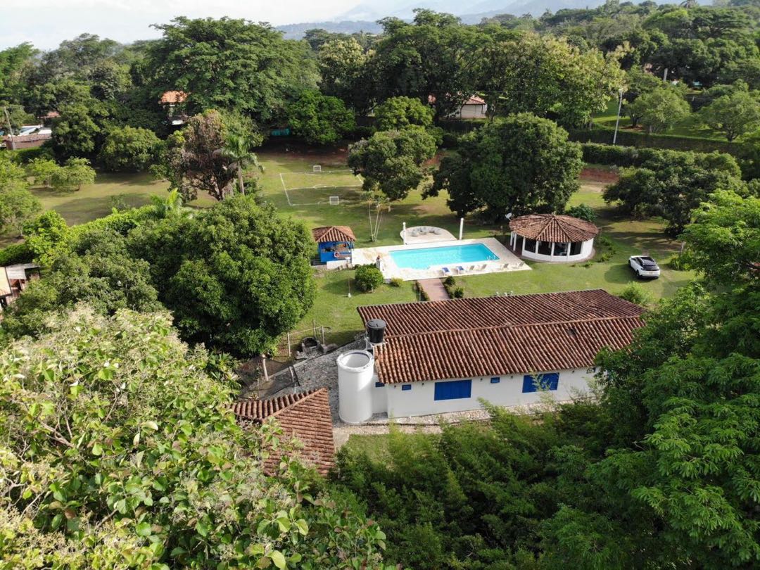 VENDO finca en San Jerónimo | Lote plano de 6.400 m² en parcelación — foto 2 de 15