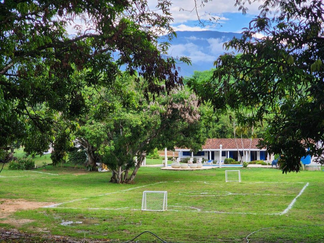 VENDO finca en San Jerónimo | Lote plano de 6.400 m² en parcelación — foto 3 de 15