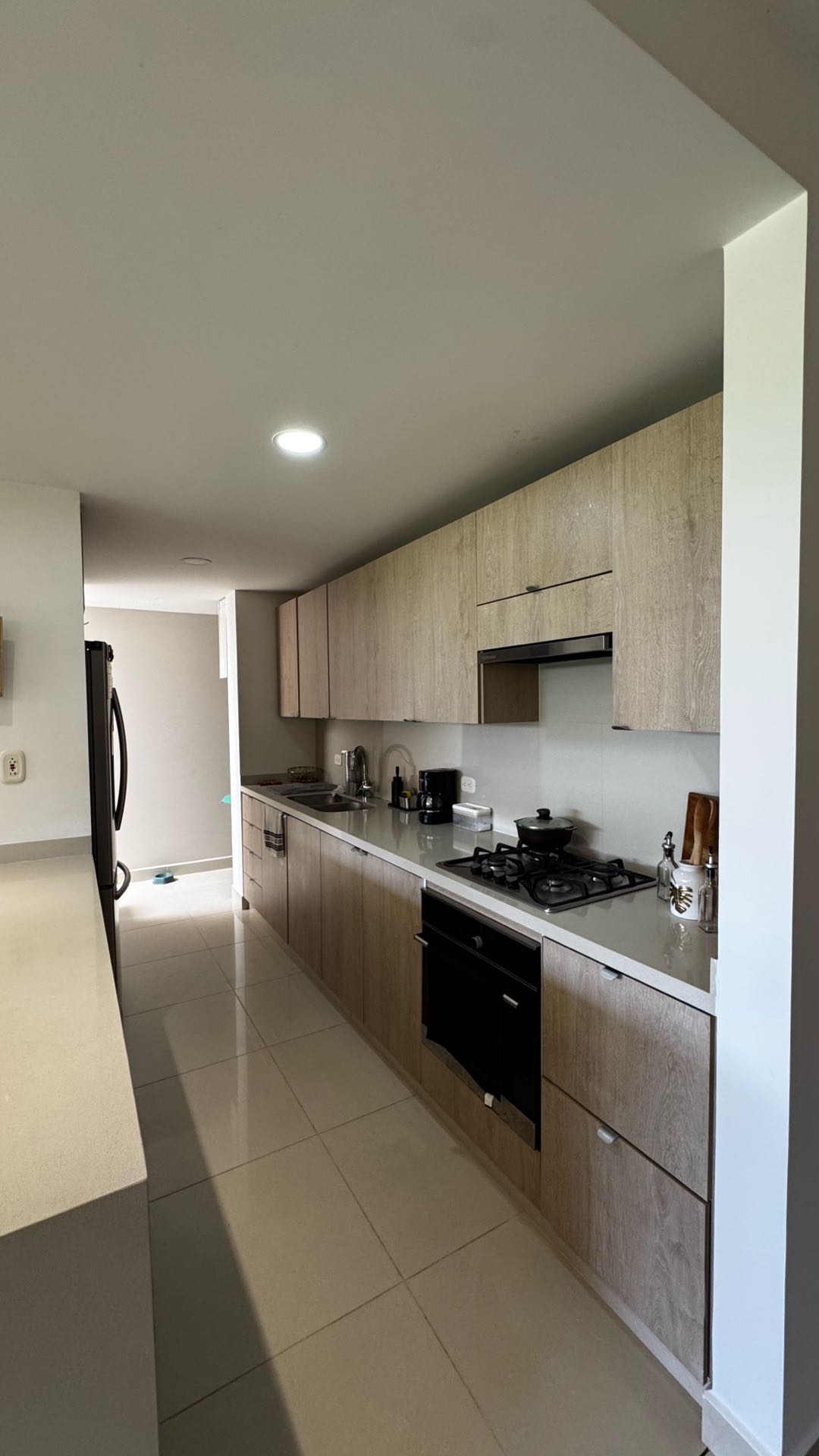 VENDO HERMOSA CASA EN ALFAGUARA CASATERRA 201m2