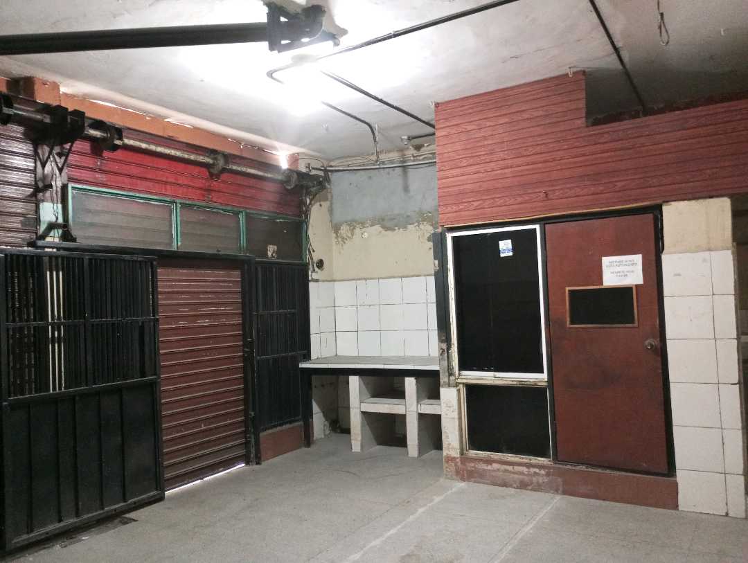 local comercial en VENTA excelente ubicación en Maracay. YE 9668877 - Foto 3