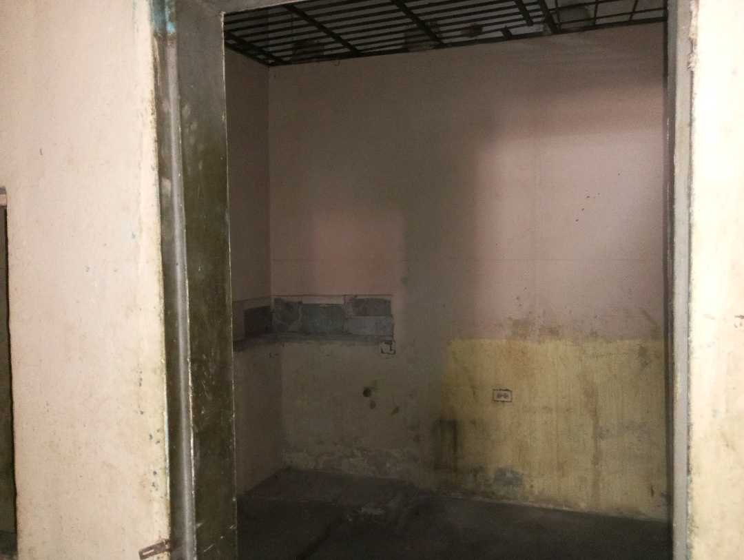 local comercial en VENTA excelente ubicación en Maracay. YE 9668877 - Foto 5