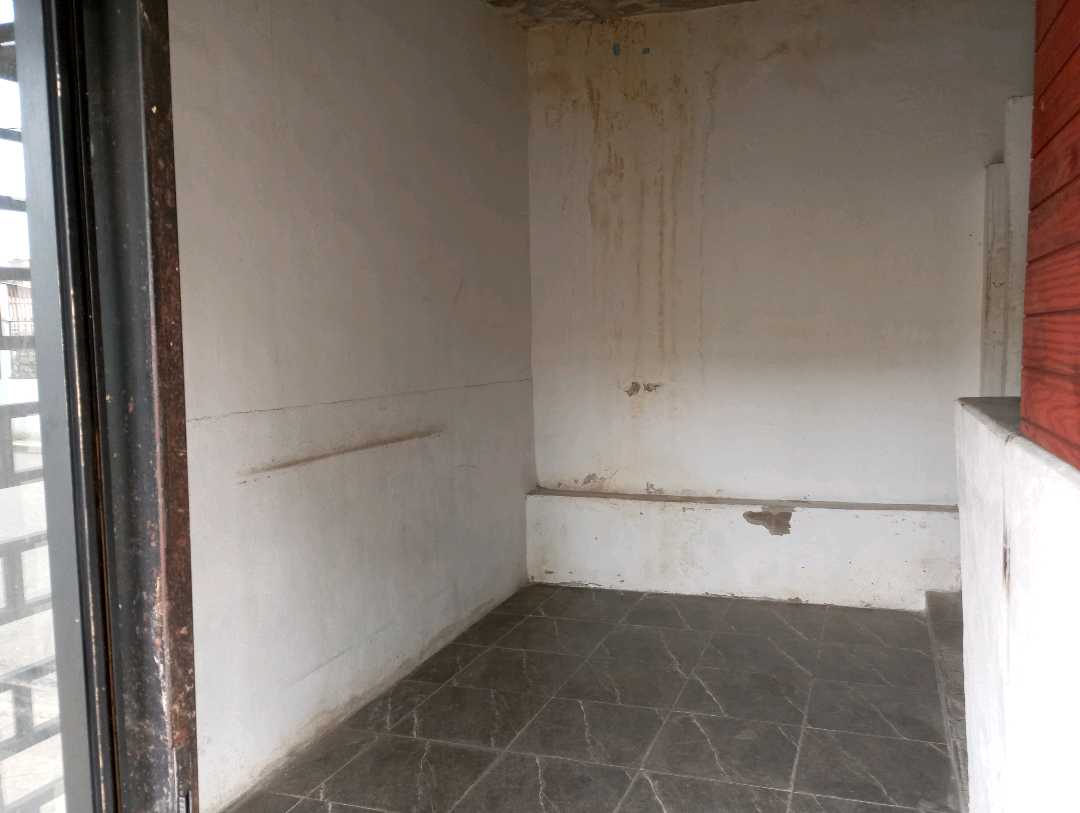 local comercial en VENTA excelente ubicación en Maracay. YE 9668877 - Foto 10